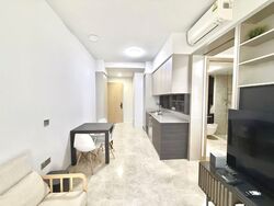 Haus On Handy (D9), Condominium #557805011